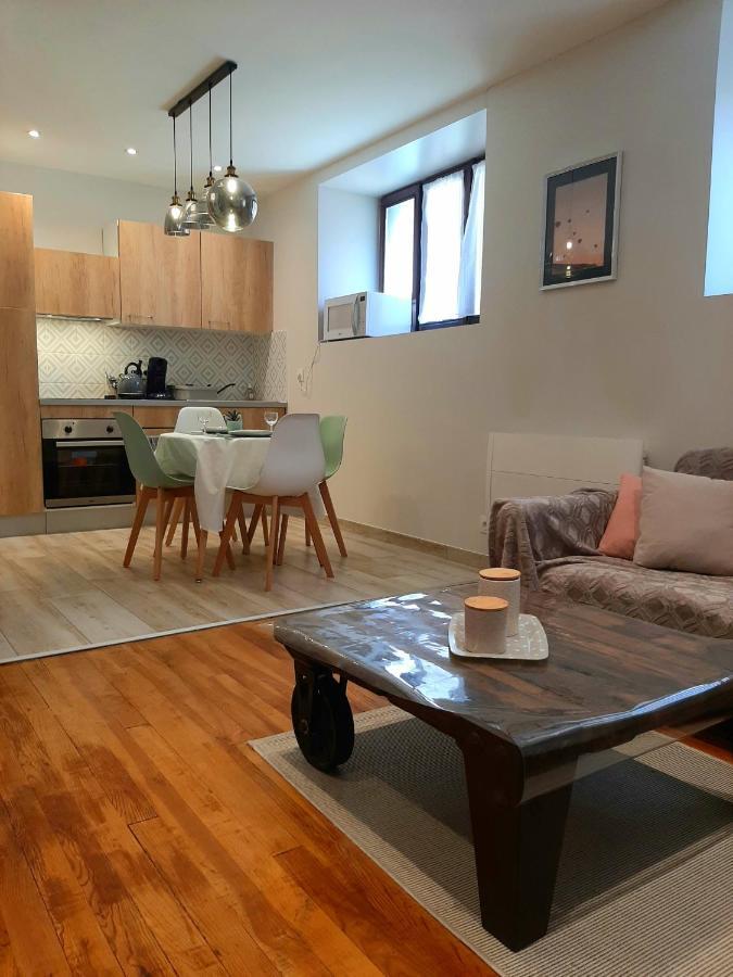 Apartamento Proche Gare, Cosy, Courte Et Moyenne Duree Bellegarde-sur-Valserine Exterior foto